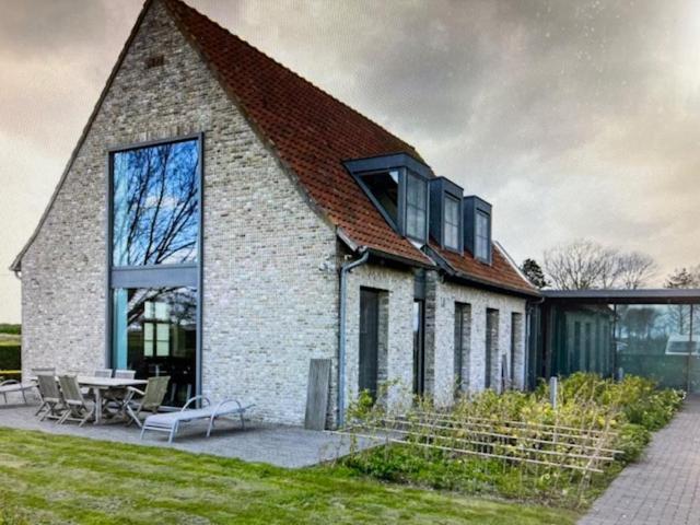 Schravenhoek Met Indoorzwembad En Sauna Veurne Luaran gambar