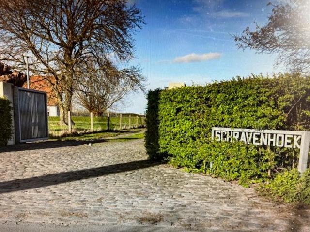 Schravenhoek Met Indoorzwembad En Sauna Veurne Luaran gambar