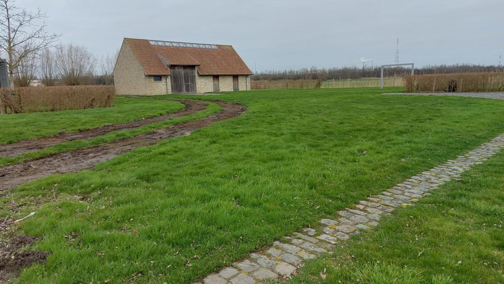 Schravenhoek Met Indoorzwembad En Sauna Veurne Luaran gambar